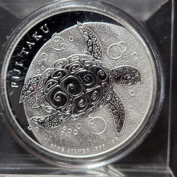 2013 Fiji 1 oz Silver Round $2 Taku