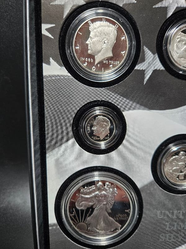 2017 United States Mint Limited Edition Silver Proof Set - Image 5